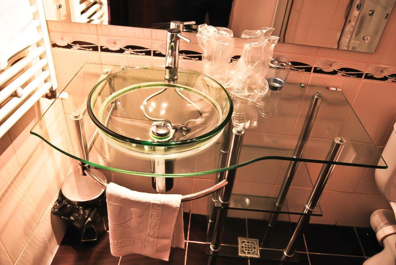 Hotel Magic Gt Trivale Piteşti Dış mekan fotoğraf